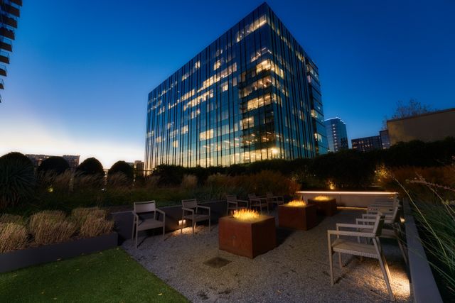 1212 Laurel St Apt 1002, Nashville, TN 37203