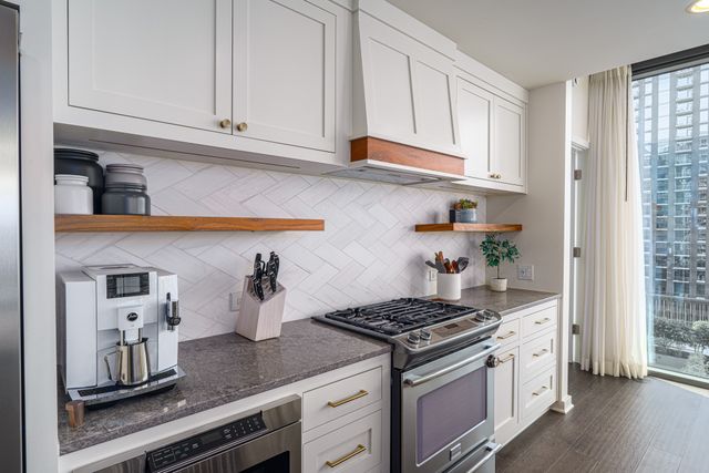 1212 Laurel St Apt 1002, Nashville, TN 37203