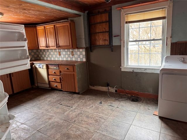 17 Ogden Street, Walton, NY 13856