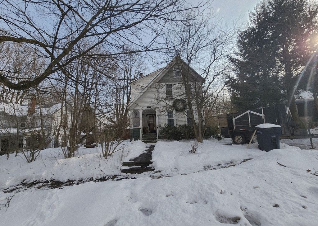 17 Ogden Street, Walton, NY 13856