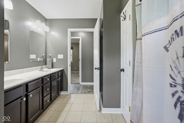 113 Waterman Drive, Noblesville, IN 46060
