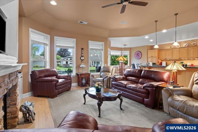 644 Casper Lp N, Keizer, OR 97303