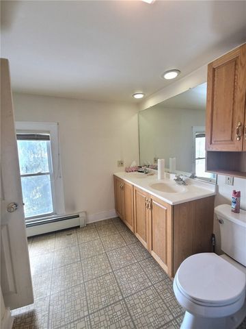 300 Cayuga Street, Springport, NY 13160