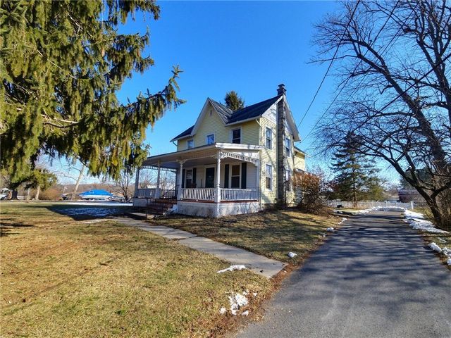 300 Cayuga Street, Springport, NY 13160