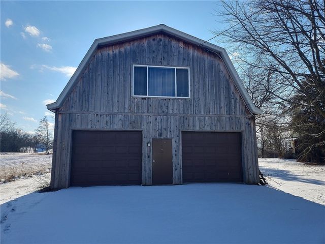 300 Cayuga Street, Springport, NY 13160