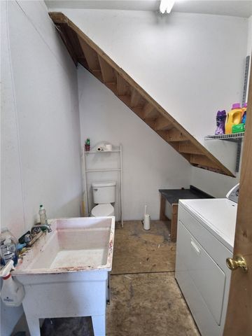 300 Cayuga Street, Springport, NY 13160