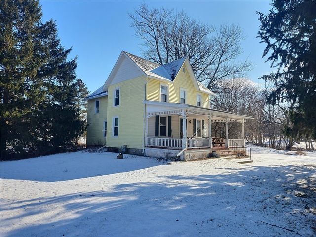 300 Cayuga Street, Springport, NY 13160