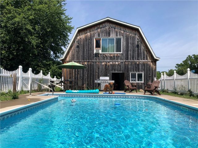 300 Cayuga Street, Springport, NY 13160