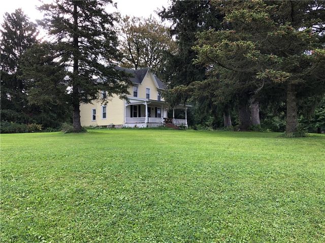 300 Cayuga Street, Springport, NY 13160