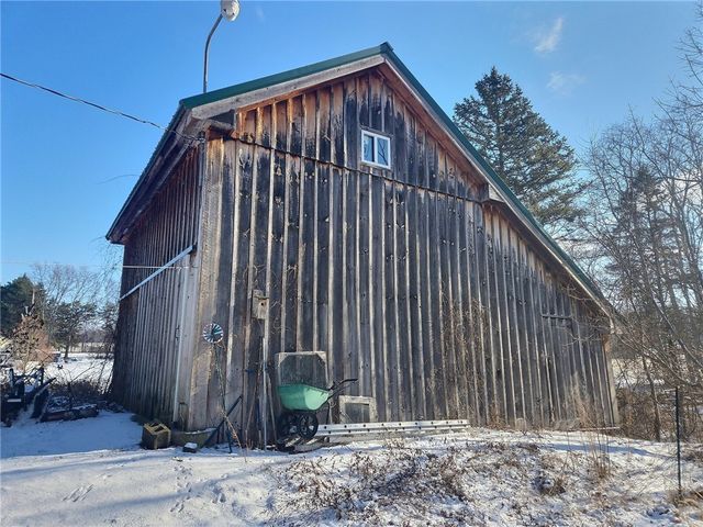 300 Cayuga Street, Springport, NY 13160