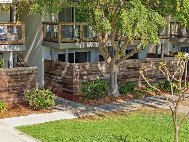 4081 Clayton Rd. 118, Concord, CA 94521