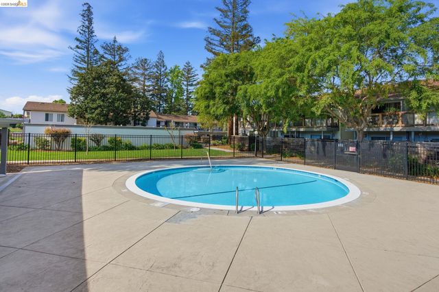 4081 Clayton Rd. 118, Concord, CA 94521