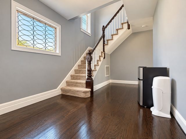299 Adams St 1, Abington, MA 02351