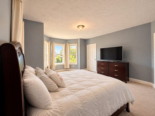 299 Adams St 1, Abington, MA 02351