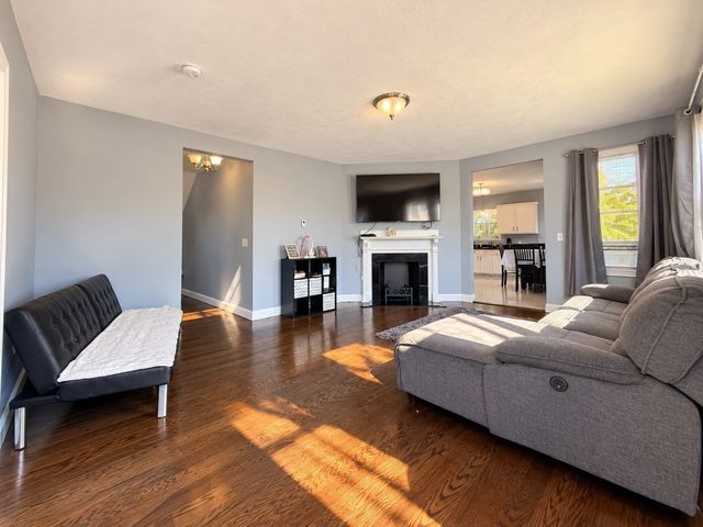 299 Adams St 1, Abington, MA 02351