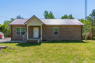 9127 Crestview Dr, Bon Aqua, TN 37025
