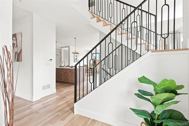 2525 Harlan Street, Denver, CO 80214