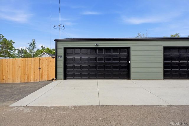2525 Harlan Street, Denver, CO 80214