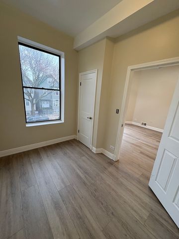 1628 N KIMBALL Avenue 2, Chicago, IL 60647