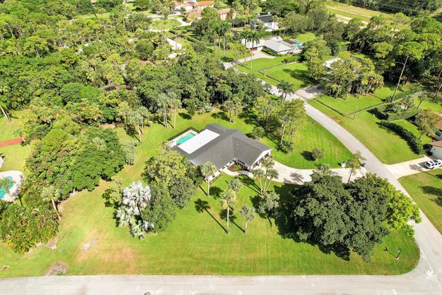 12709 Quercus Lane, Wellington, FL 33414