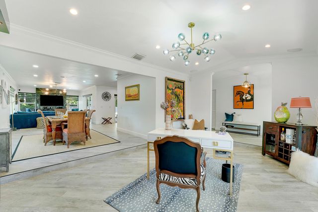 12709 Quercus Lane, Wellington, FL 33414