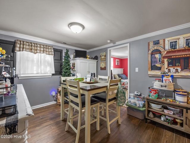 855 Belgrade Swansboro Road, Stella, NC 28582