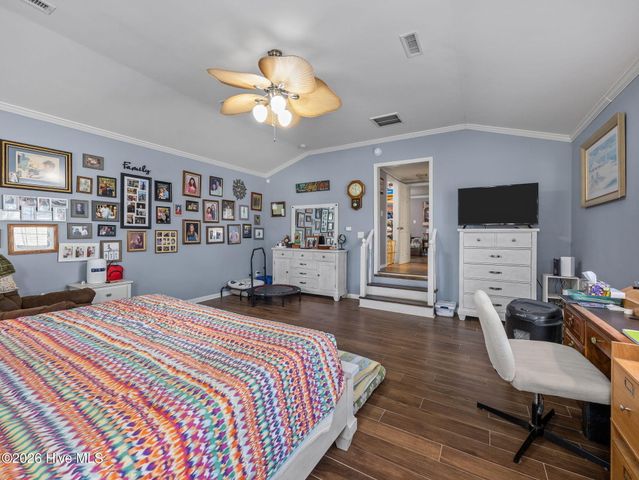 855 Belgrade Swansboro Road, Stella, NC 28582