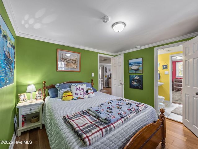 855 Belgrade Swansboro Road, Stella, NC 28582