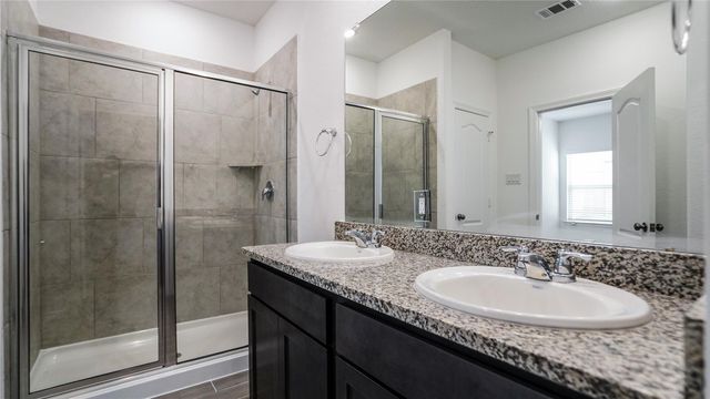 25703 Northpark Palm Drive, Porter, TX 77365