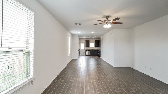 25703 Northpark Palm Drive, Porter, TX 77365