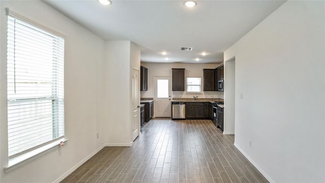 25703 Northpark Palm Drive, Porter, TX 77365