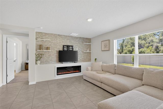 3255 SILVER DATE DRIVE, Wimauma, FL 33598