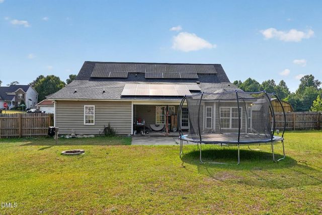 545 Colonial Hills Drive, Lillington, NC 27546