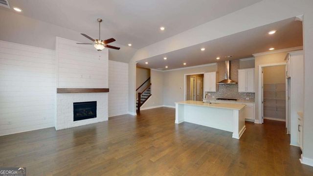 151 High Point Drive, Hoschton, GA 30548