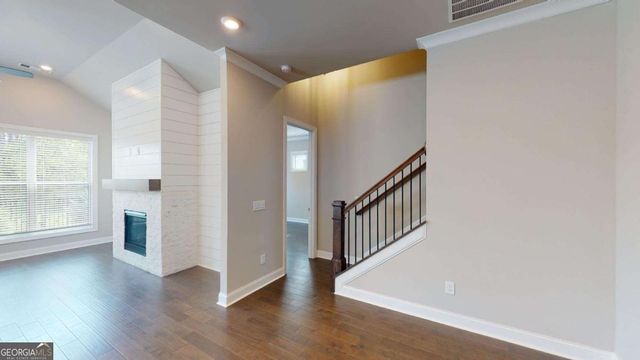 151 High Point Drive, Hoschton, GA 30548