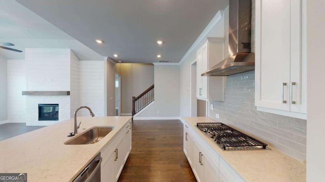 151 High Point Drive, Hoschton, GA 30548