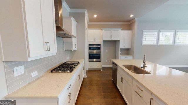 151 High Point Drive, Hoschton, GA 30548