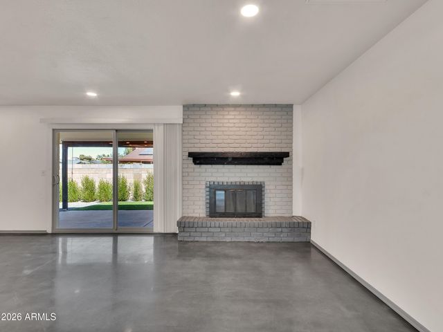 5605 W REDFIELD Road, Glendale, AZ 85306