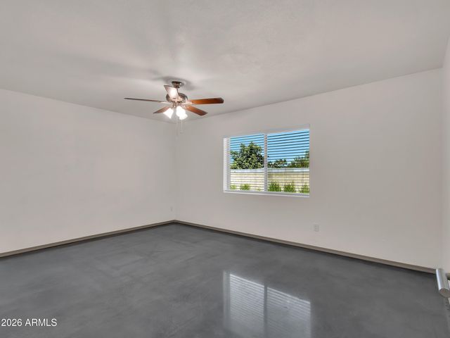 5605 W REDFIELD Road, Glendale, AZ 85306