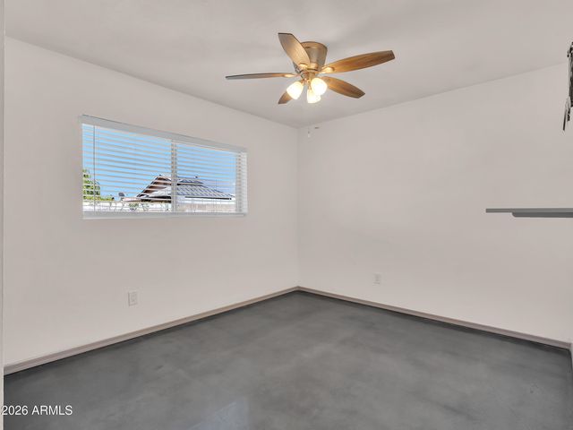 5605 W REDFIELD Road, Glendale, AZ 85306