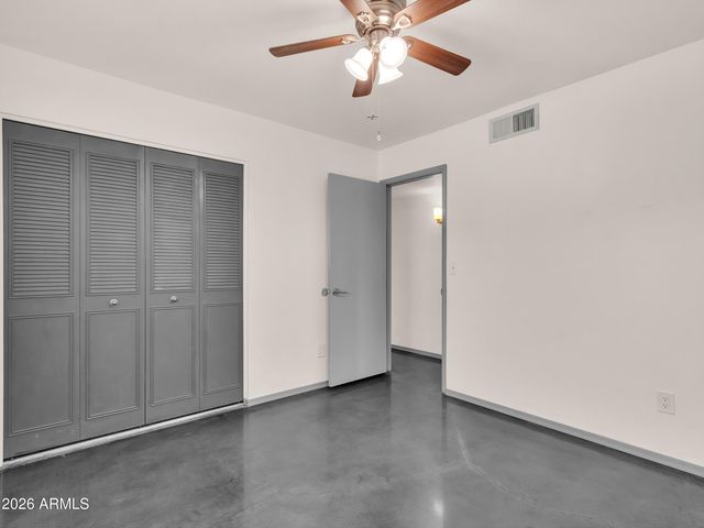 5605 W REDFIELD Road, Glendale, AZ 85306