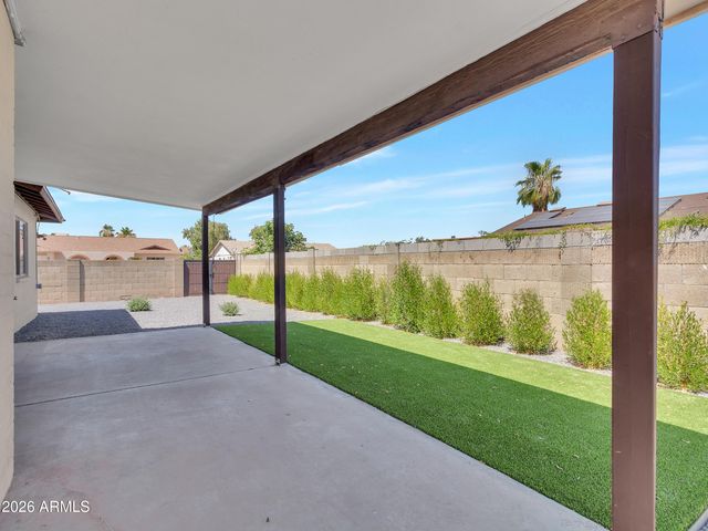 5605 W REDFIELD Road, Glendale, AZ 85306