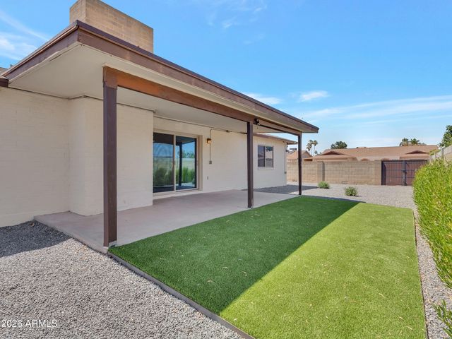 5605 W REDFIELD Road, Glendale, AZ 85306