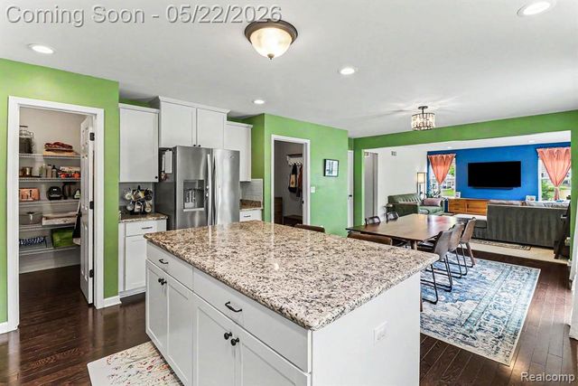 7558 Abigail Drive, Ypsilanti, MI 48198