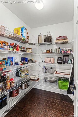 7558 Abigail Drive, Ypsilanti, MI 48198