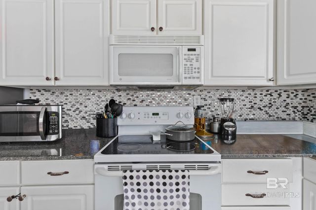 5140 Skiff Lane, Gulf Shores, AL 36542