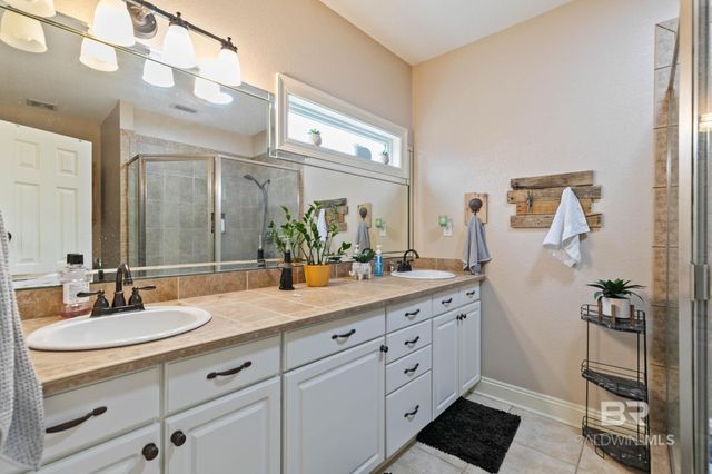 5140 Skiff Lane, Gulf Shores, AL 36542