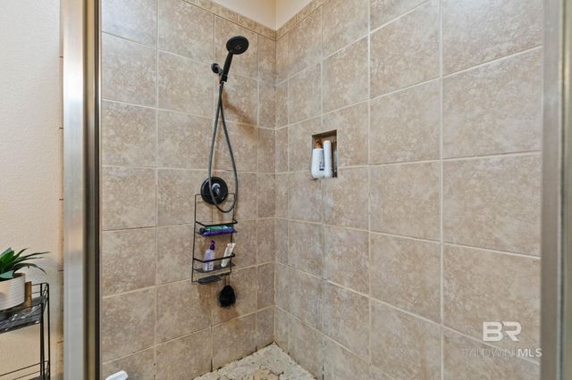 5140 Skiff Lane, Gulf Shores, AL 36542