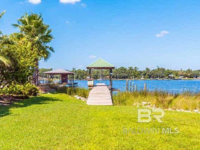 5140 Skiff Lane, Gulf Shores, AL 36542
