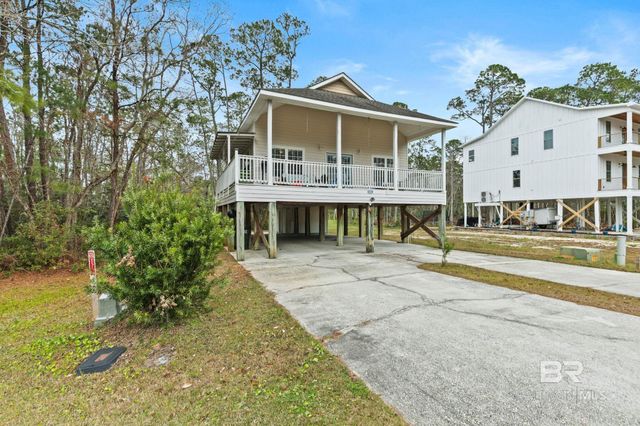 5140 Skiff Lane, Gulf Shores, AL 36542